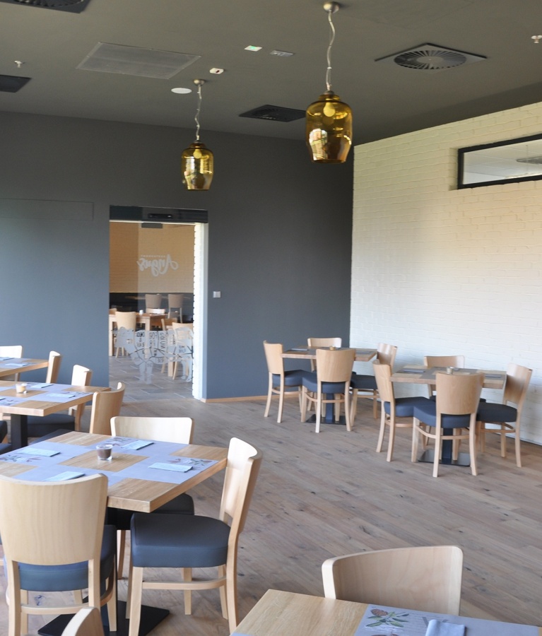 Pohled do restaurace Angus